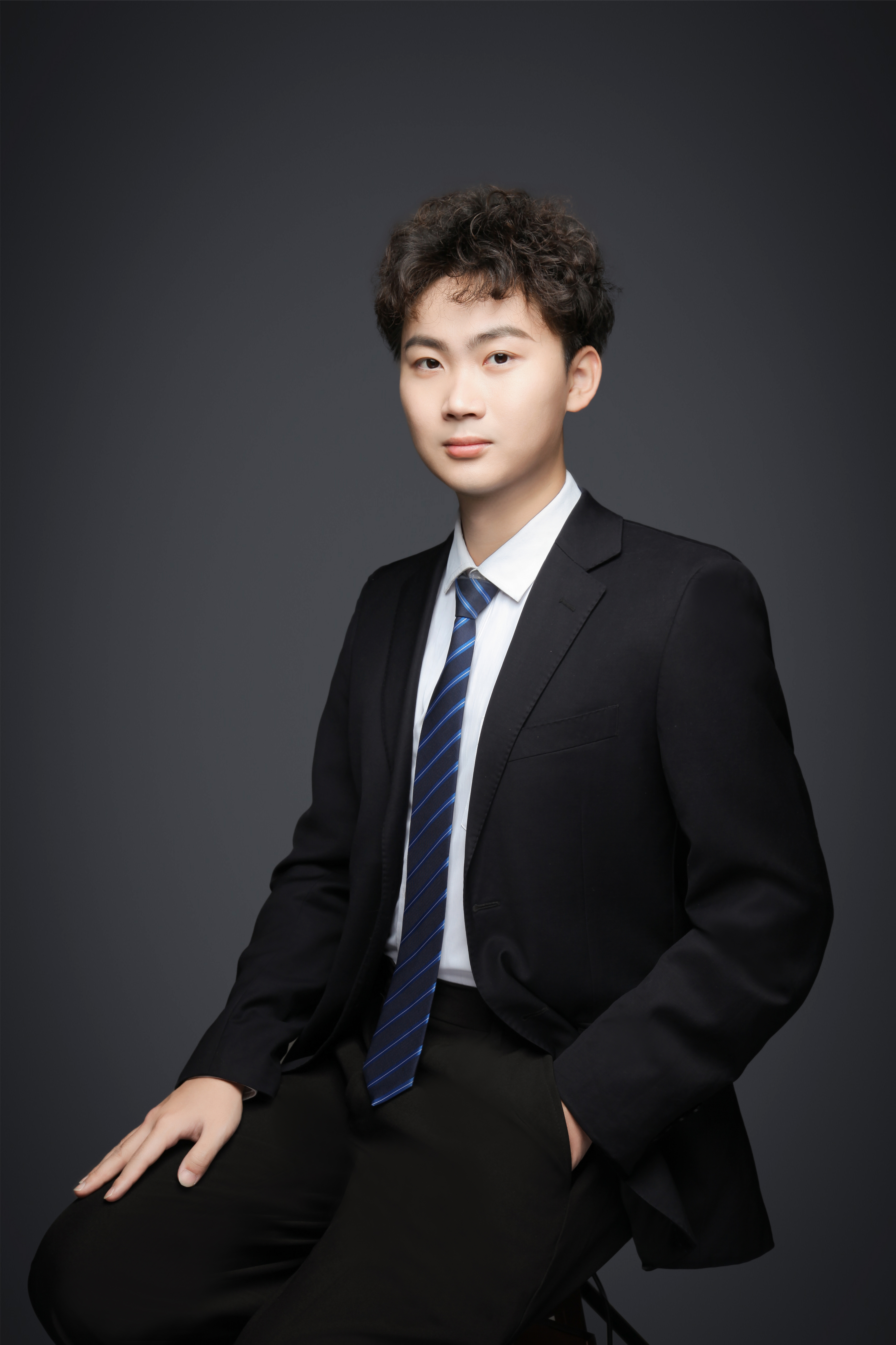 Zihao Li portrait